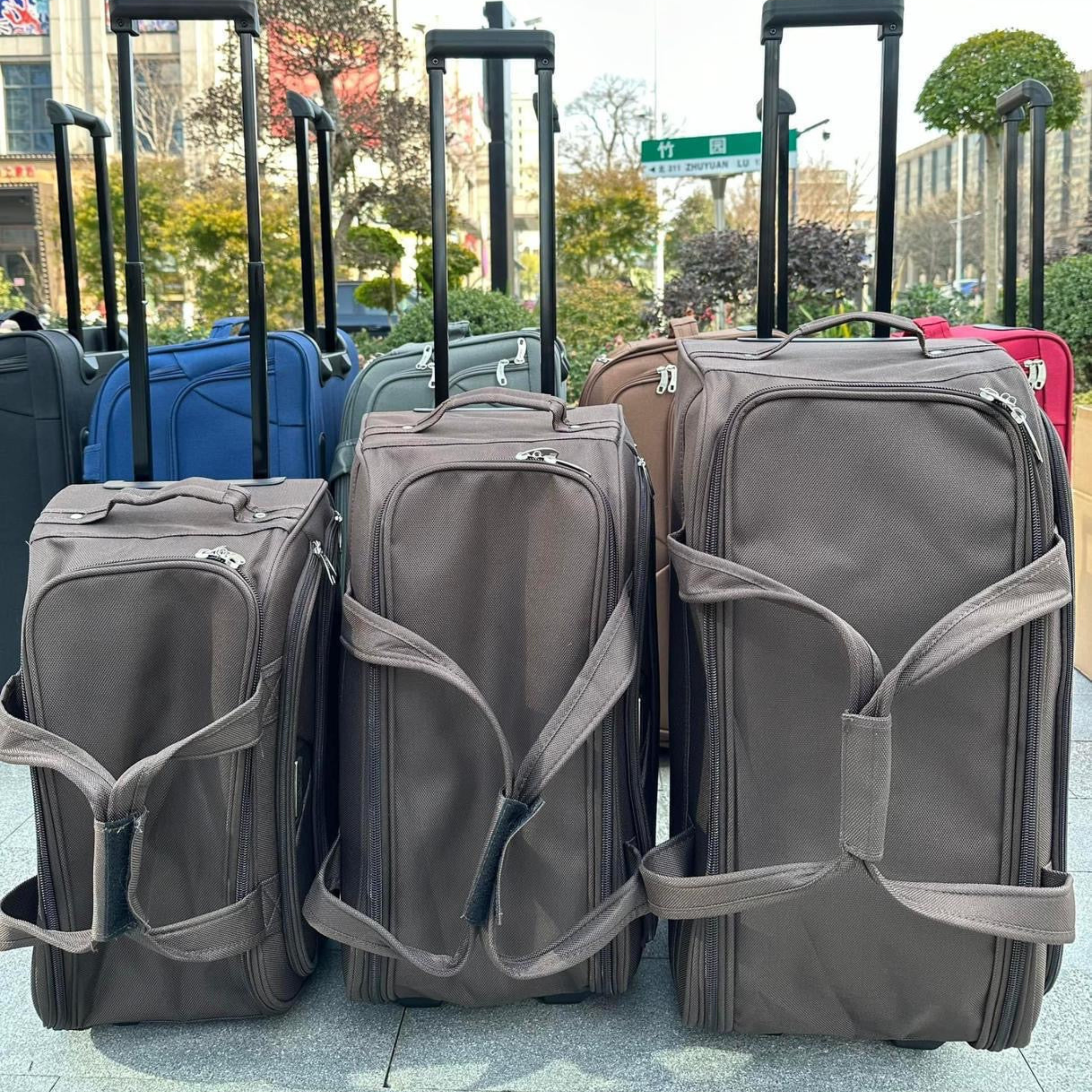 Wheeled Duffle Bag - MRZM Travel Gear - 95 Stores