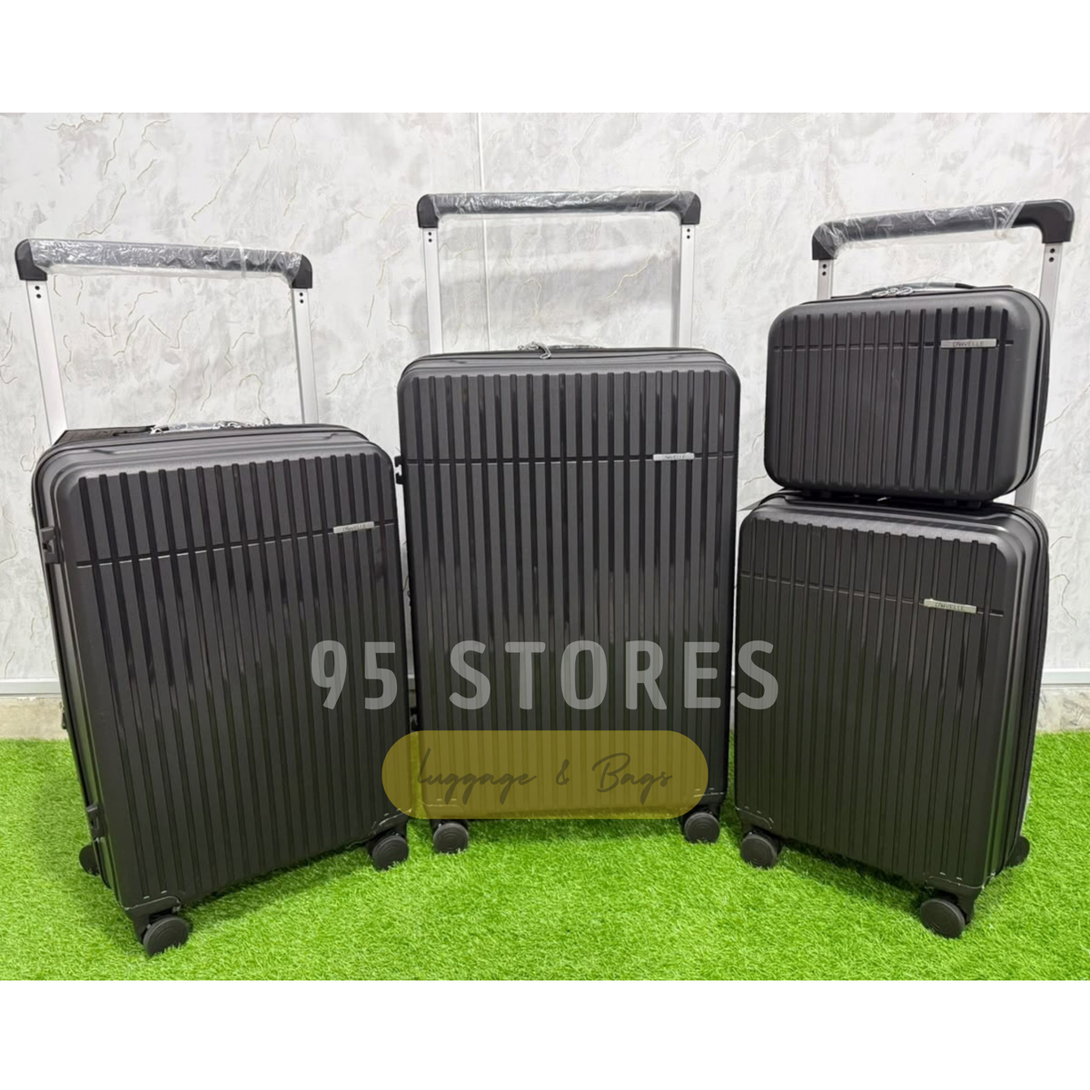 Dovelle 4 Pcs Wide Trolley Luggage