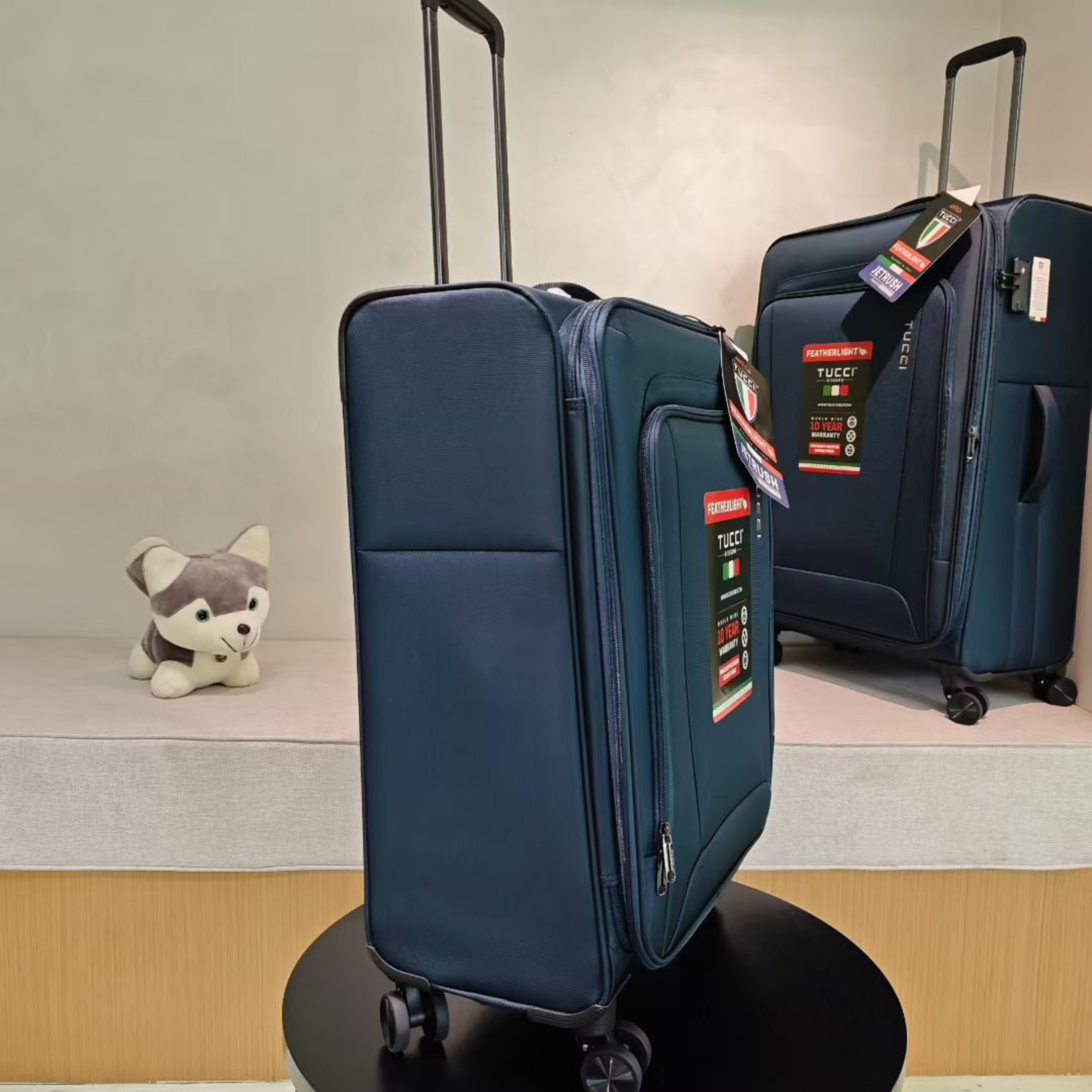 Tucci Softside 4w Luggage