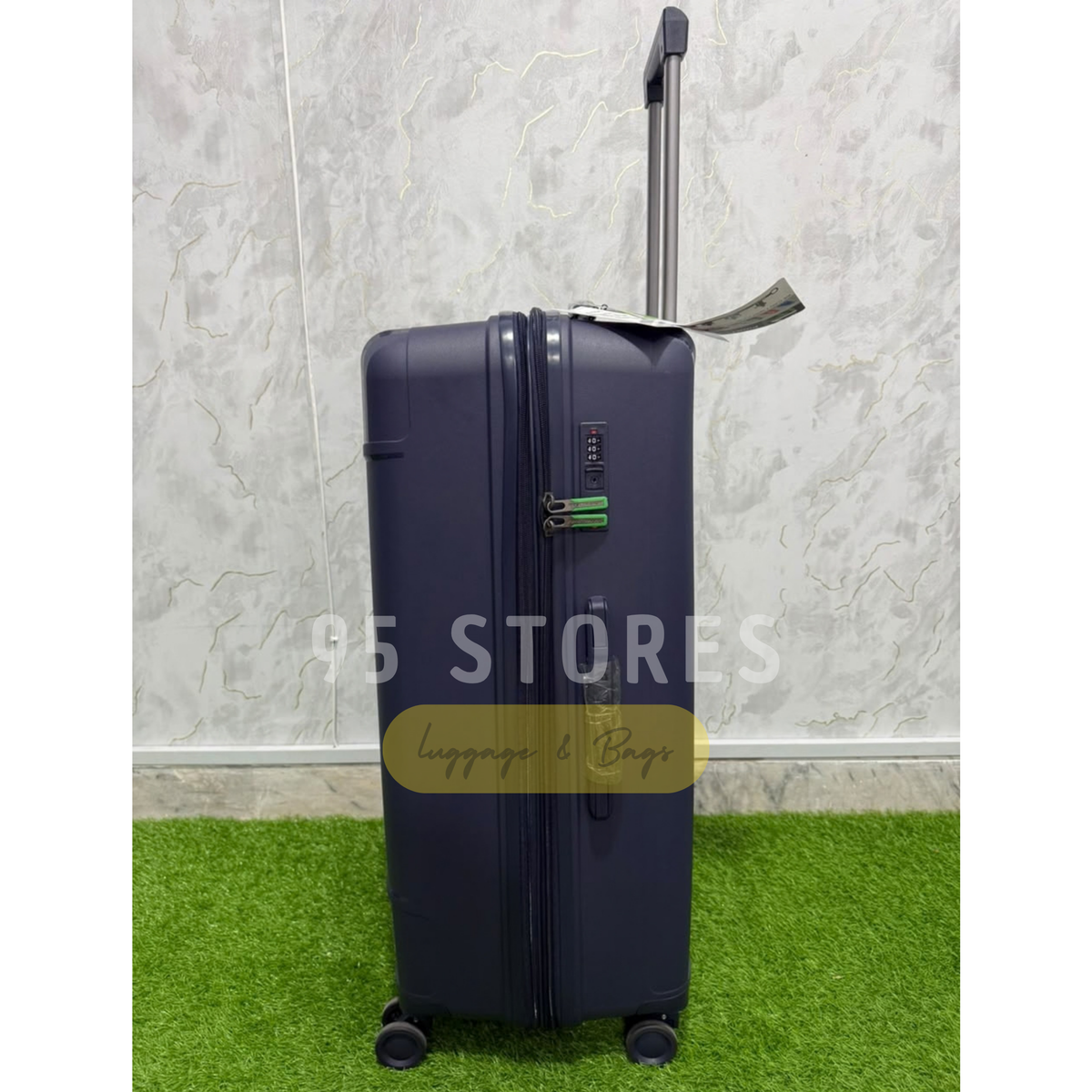 First Transit Alfa Luggage 100% Unbreakable
