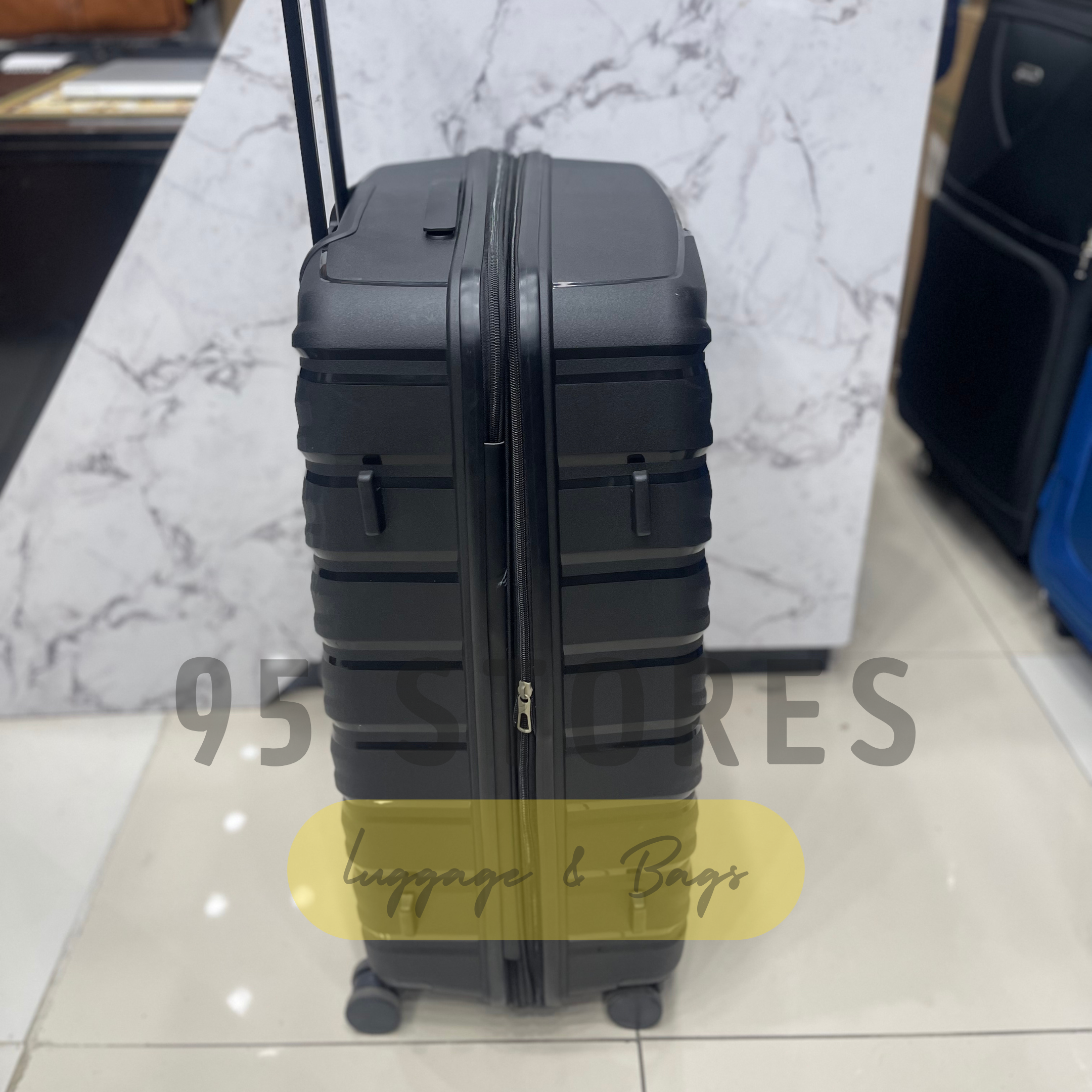 Roncato Luggage 100% Unbreakable