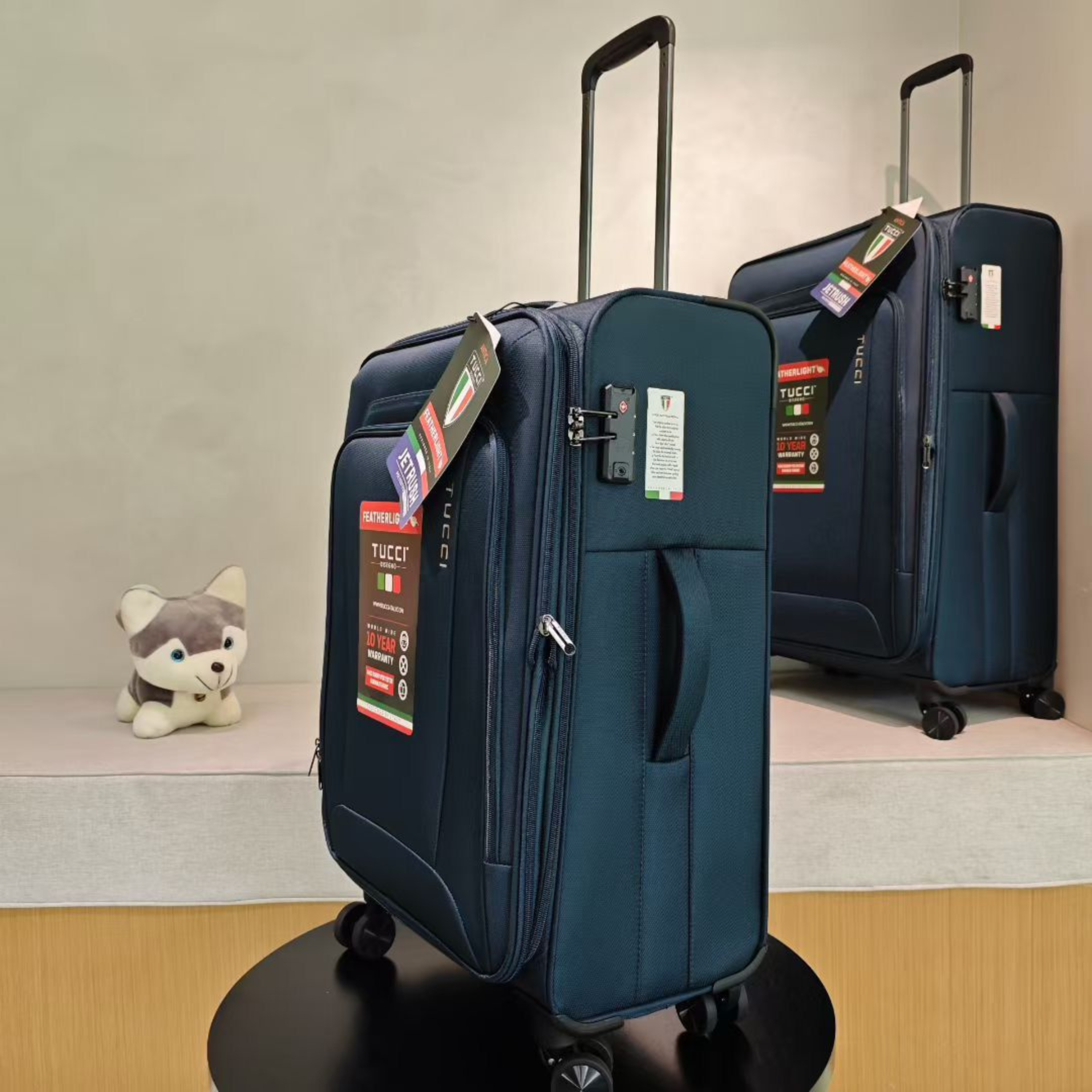 Tucci Softside 4w Luggage