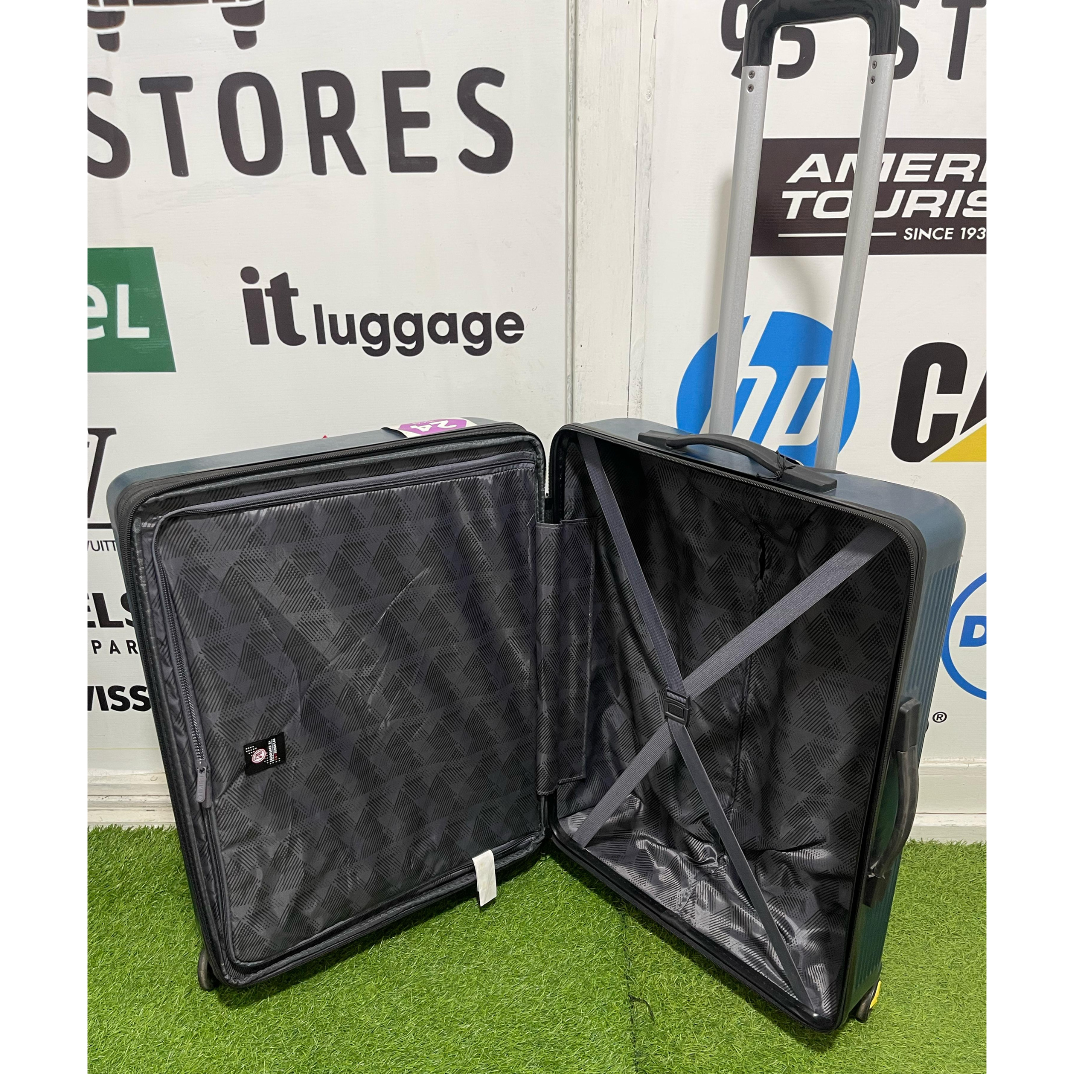 Revo Expandable Hardside Luggage