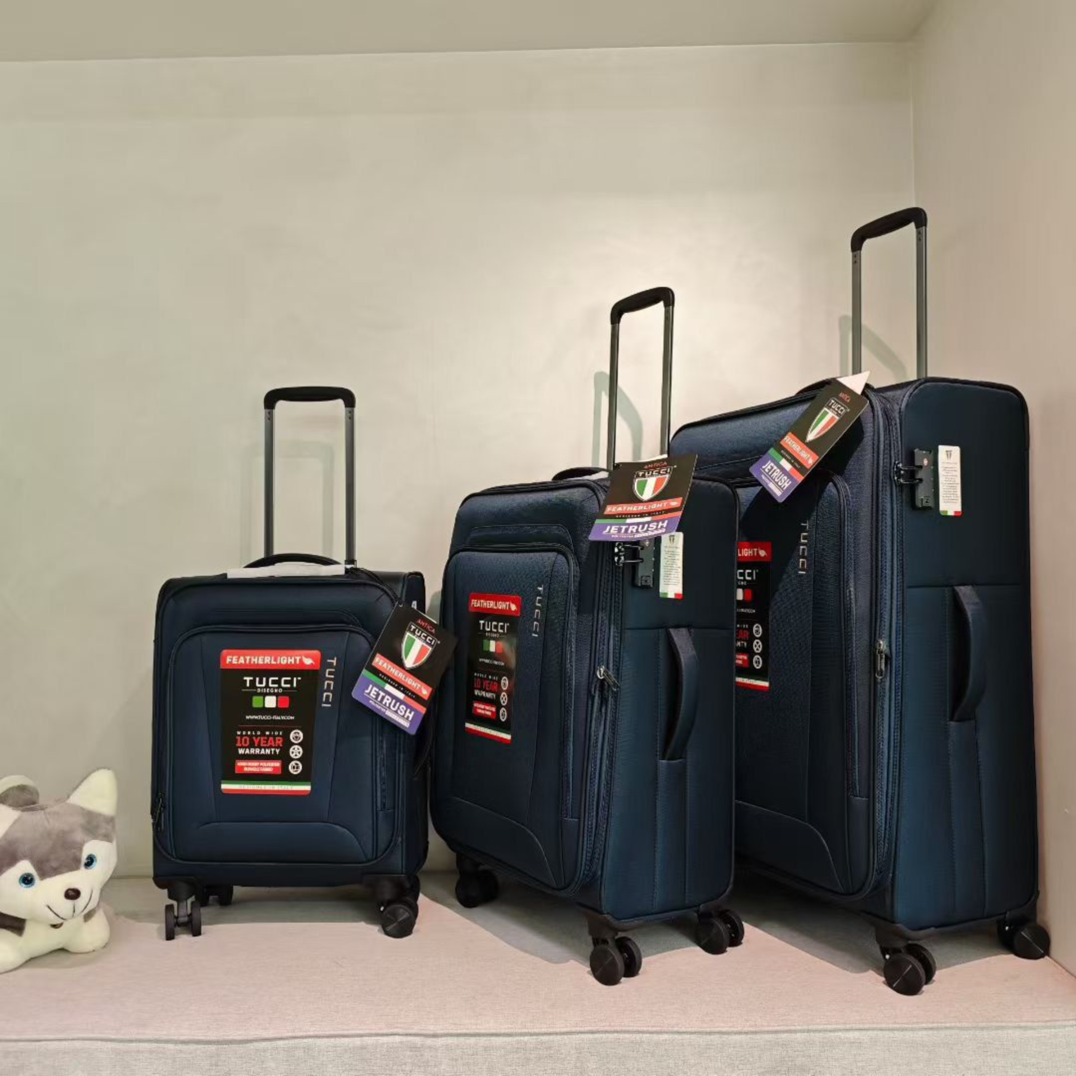 Tucci Softside 4w Luggage