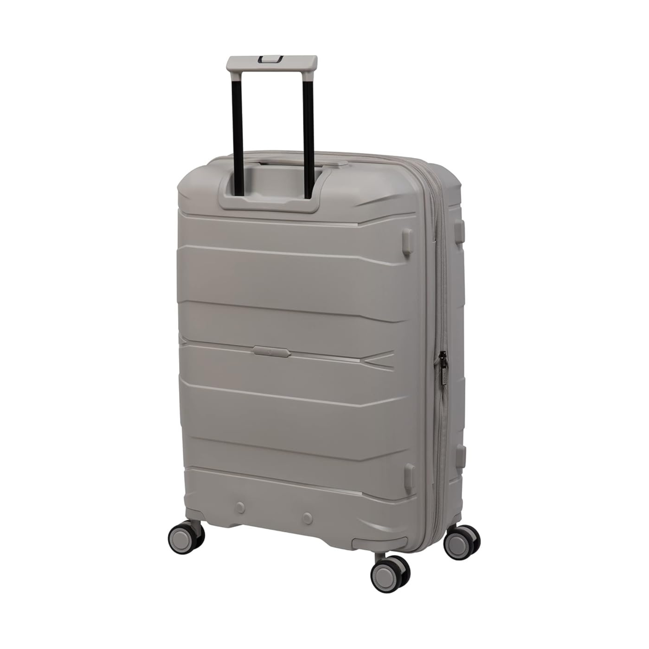 IT Momentous Luggage – Durable & Lightweight Bag - 95 Stores