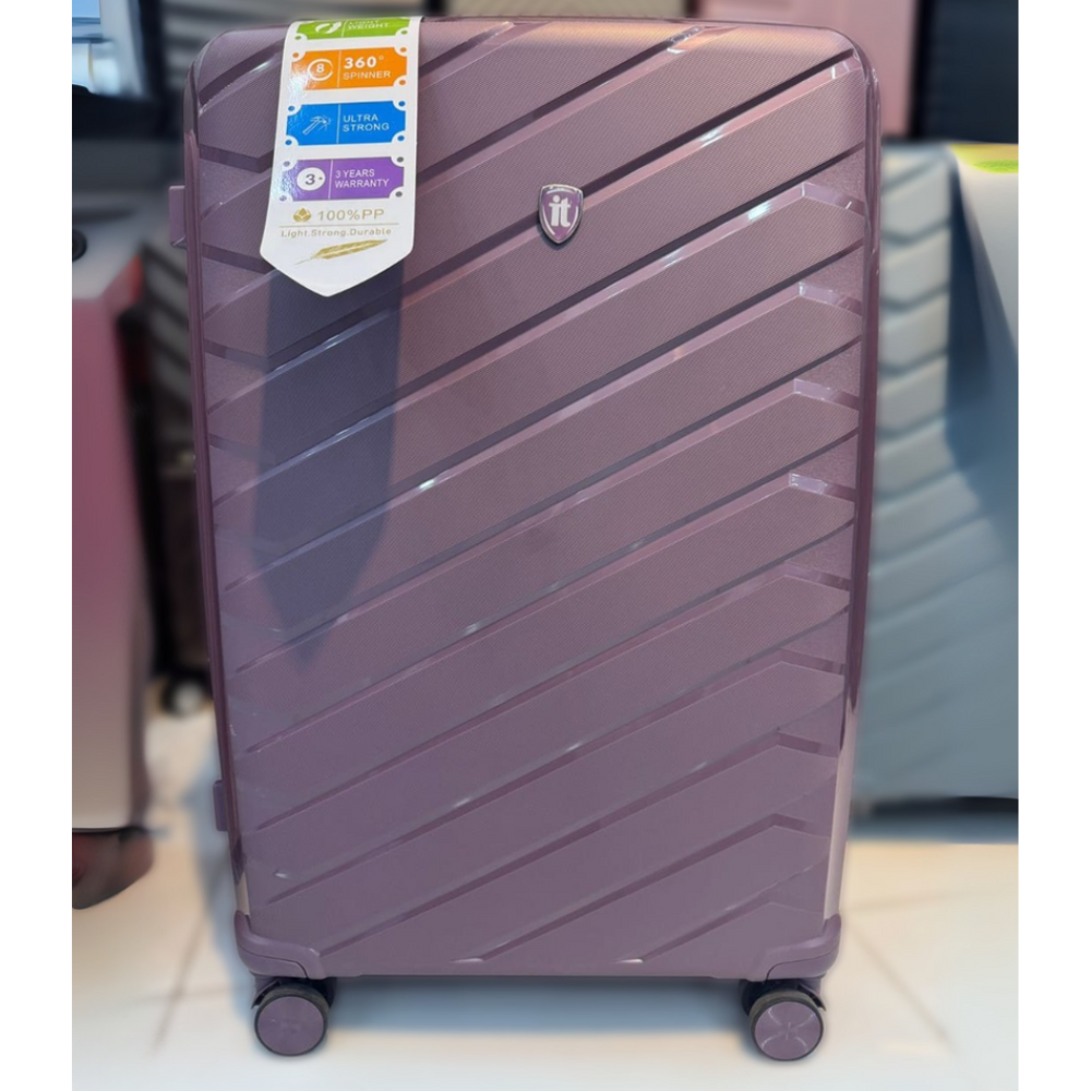 IT Luggage PP body 100% Unbreakable