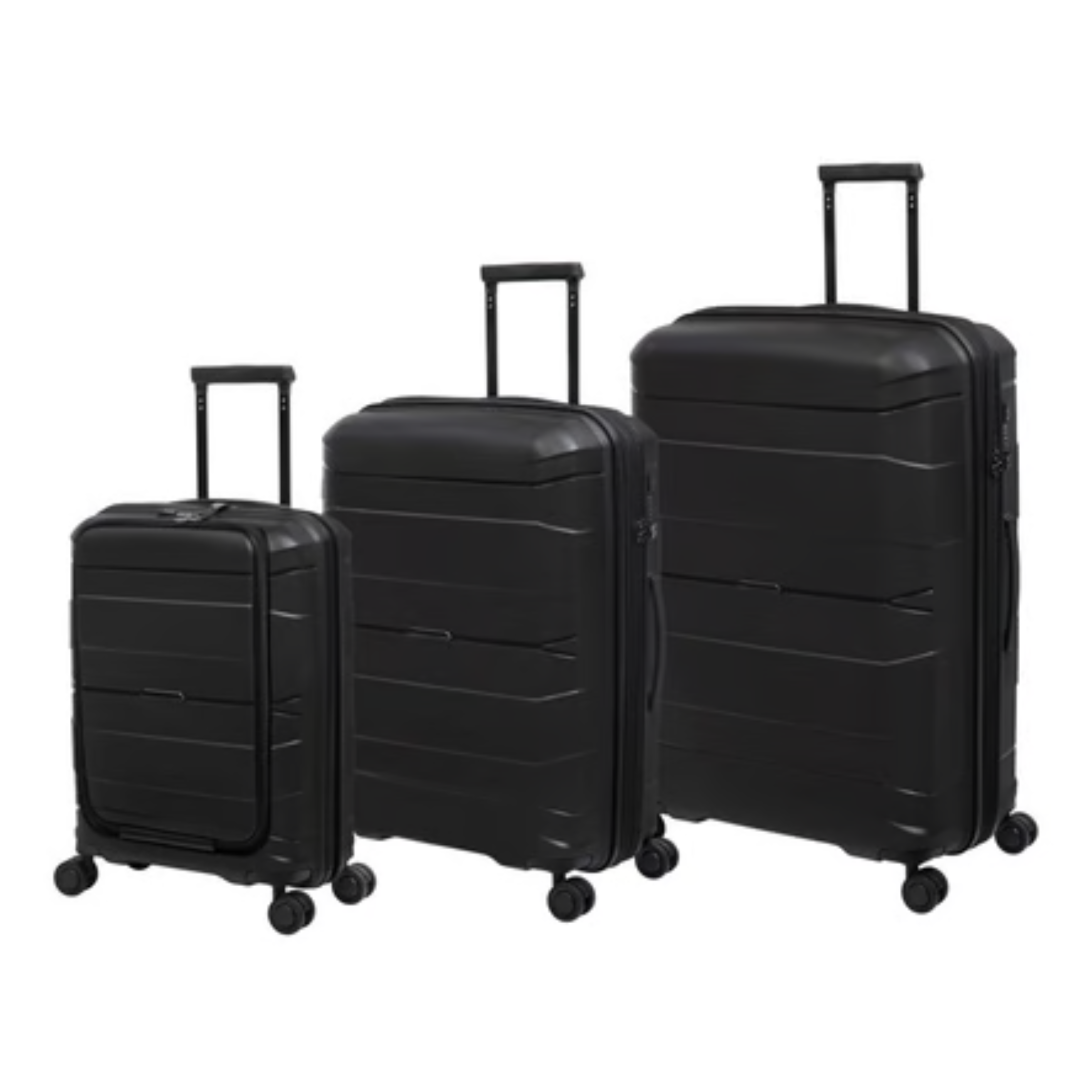 IT Momentous Luggage – Durable & Lightweight Bag - 95 Stores