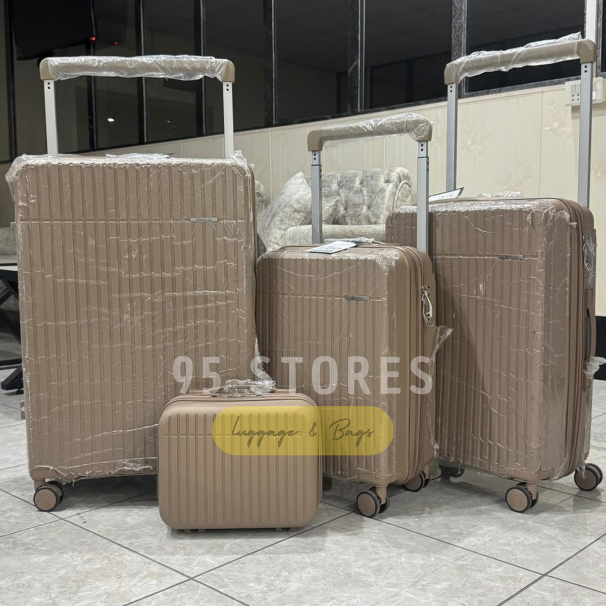 Dovelle 4 Pcs Wide Trolley Luggage