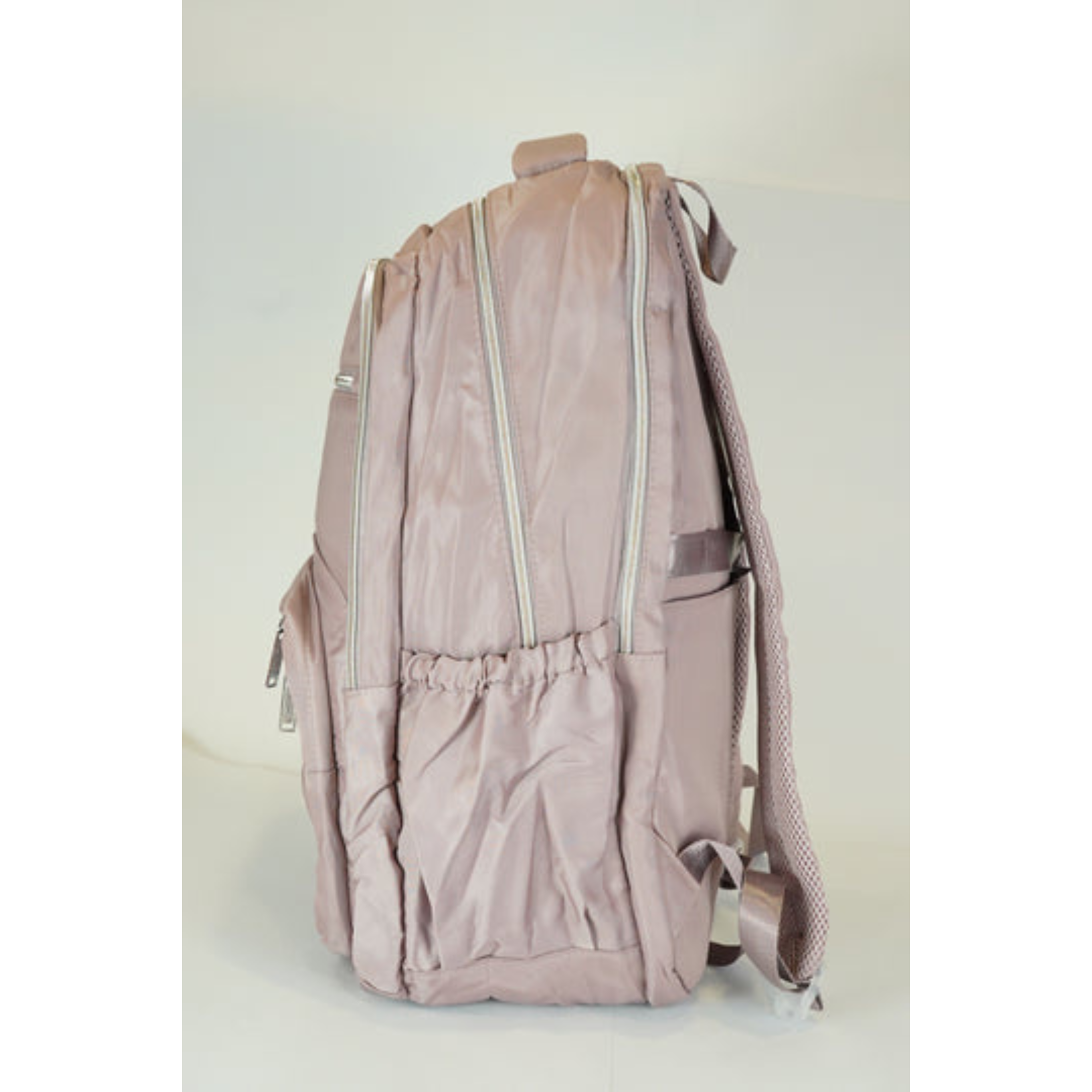 Dakanee Backpack