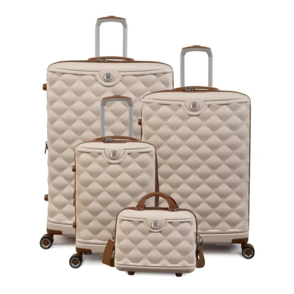IT Indulging travel luggage price in Pakistan at 95 Stores
