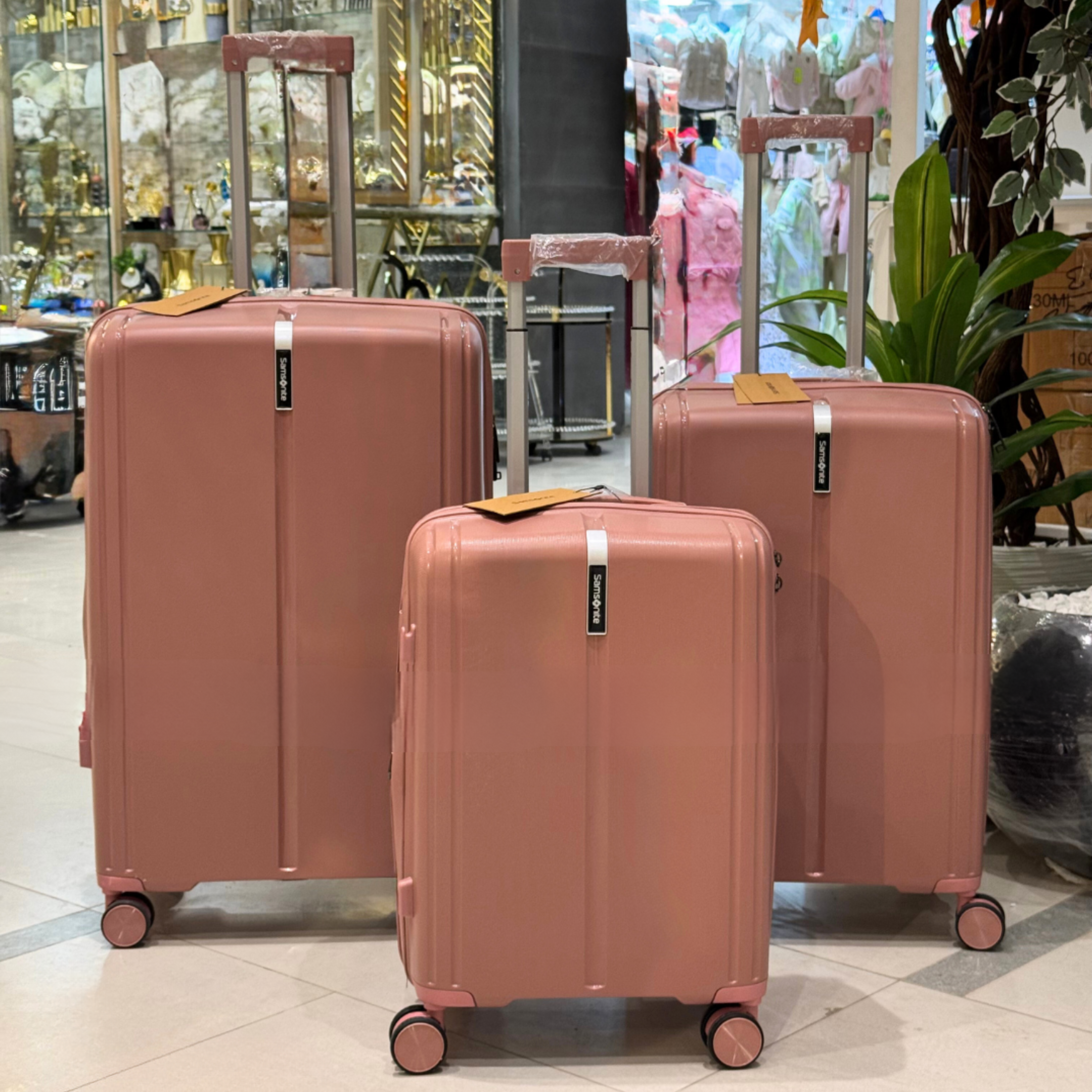 Samsonite PP body Luggage 100% Unbreakable