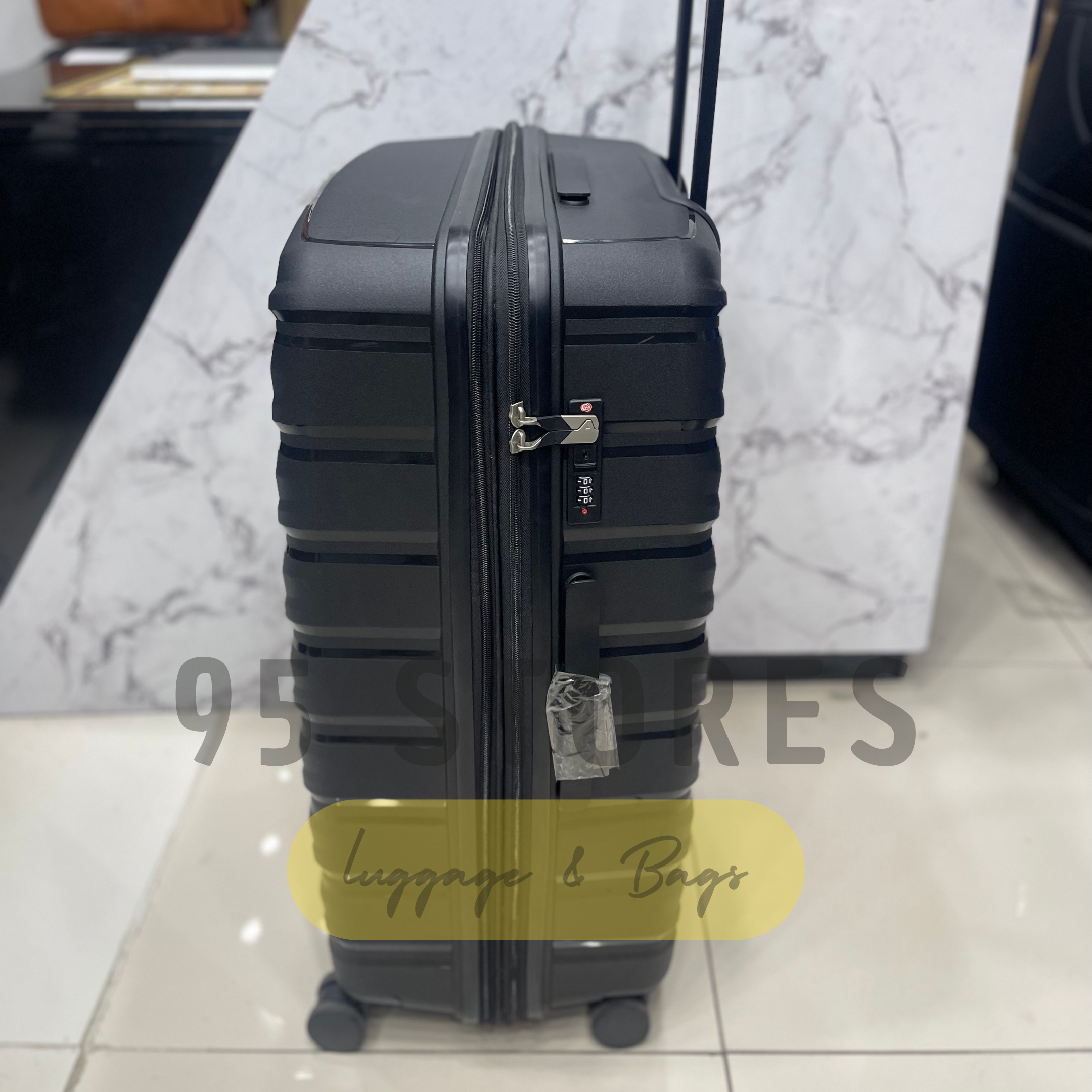 Roncato Luggage 100% Unbreakable