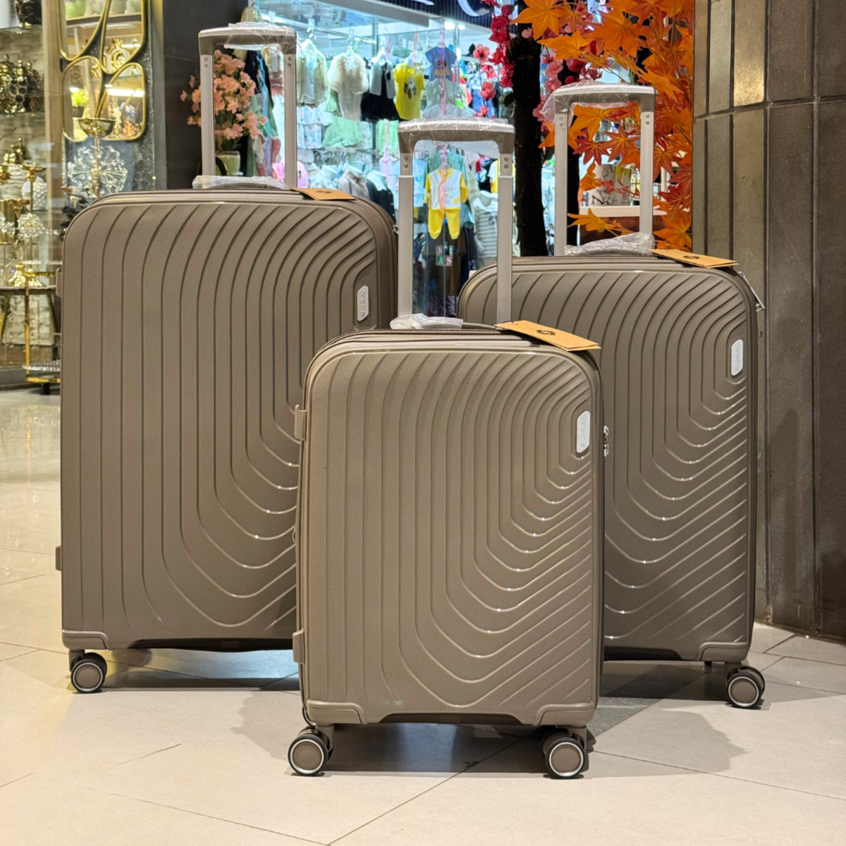 Samsonite PP body Luggage 100% Unbreakable