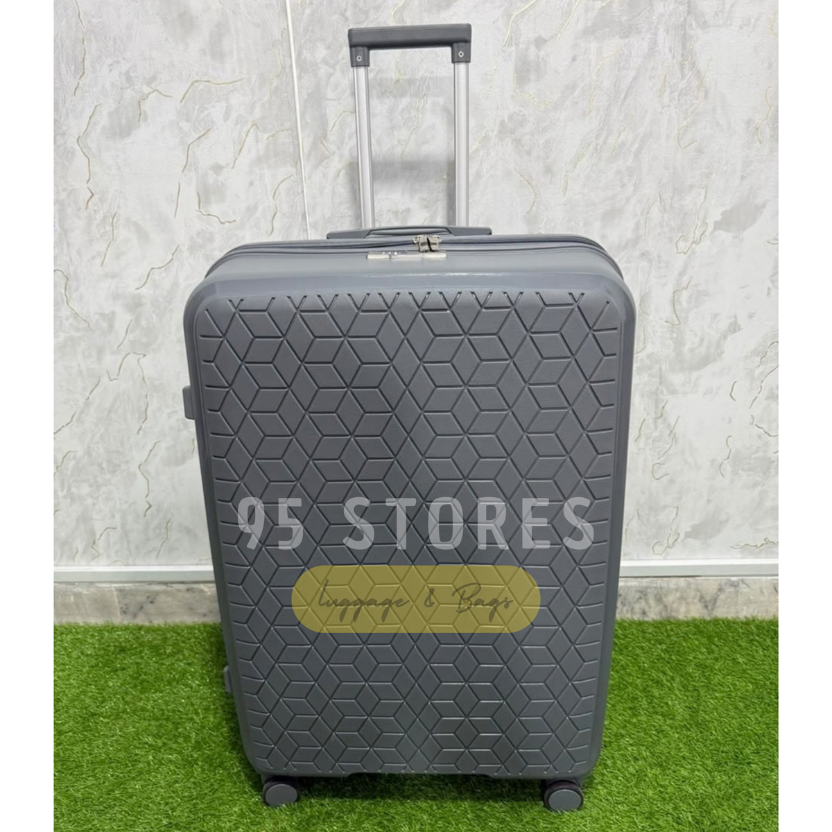 Diamond Luggage 100% Unbreakable